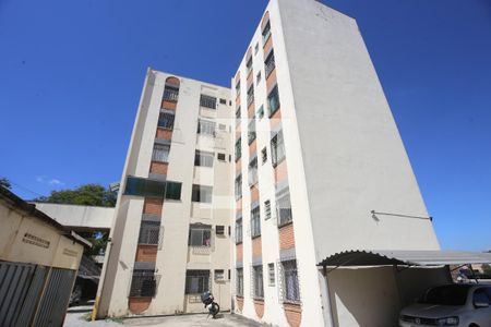 Garagem de apartamento à venda com 2 quartos, 49m² em Califórnia, Belo Horizonte