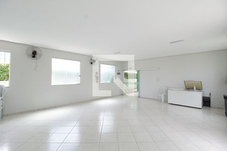 Apartamento para alugar com 45m², 2 quartos e 1 vagaÁrea comum - Salão de festas