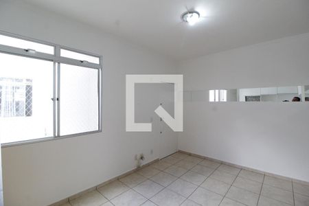 Sala de apartamento para alugar com 2 quartos, 45m² em Shopping Park, Uberlândia