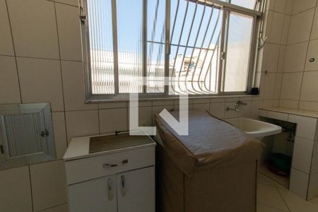 Apartamento à venda com 144m², 3 quartos e 1 vagaÁrea de Serviço