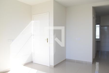 Sala de apartamento para alugar com 2 quartos, 70m² em Cajuru, Curitiba