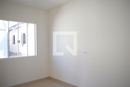 Quarto 2 de apartamento para alugar com 2 quartos, 70m² em Cajuru, Curitiba