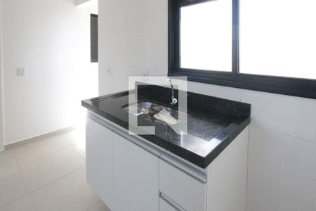 Cozinha de apartamento para alugar com 2 quartos, 38m² em Vila Primavera, São Paulo