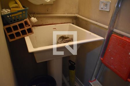 Casa para alugar com 230m², 5 quartos e sem vagaÁrea de Serviço