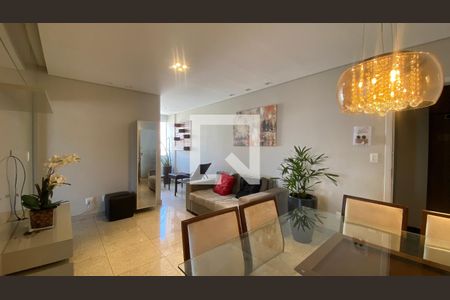 Sala de apartamento para alugar com 3 quartos, 87m² em Buritis, Belo Horizonte