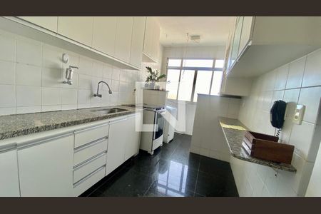 Cozinha de apartamento à venda com 3 quartos, 87m² em Buritis, Belo Horizonte