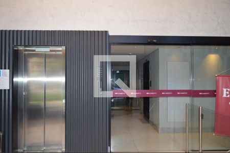 Apartamento à venda com 16m², 1 quarto e sem vagaHall