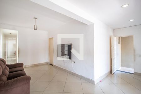 Sala de casa para alugar com 3 quartos, 200m² em Centro, Osasco