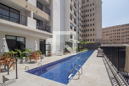 Studio para alugar com 23m², 1 quarto e sem vaga Studio para alugar com 23m², 1 quarto e sem vagaÁrea comum - Piscina