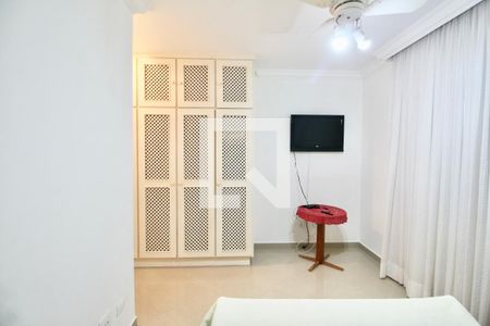 Quarto Suíte de apartamento para alugar com 2 quartos, 83m² em Jardim Tres Marias, Guarujá