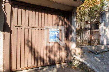 Casa à venda com 200m², 4 quartos e 2 vagasFachada