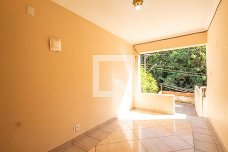Casa à venda com 200m², 4 quartos e 2 vagasEntrada