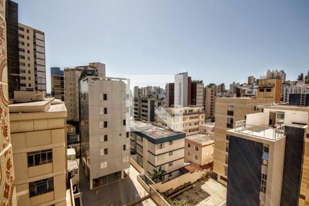 Apartamento à venda com 3 quartos, 75m² em Gutierrez, Belo Horizonte