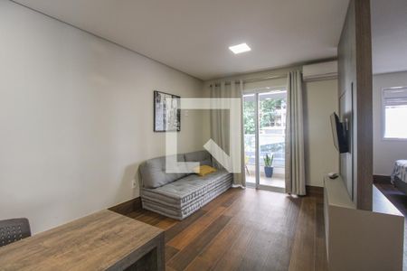 Sala de kitnet/studio para alugar com 1 quarto, 45m² em Vila Itapura, Campinas