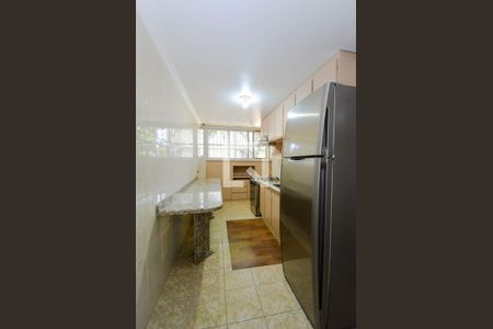 Cozinha de apartamento para alugar com 2 quartos, 64m² em Parque Cecap, Guarulhos