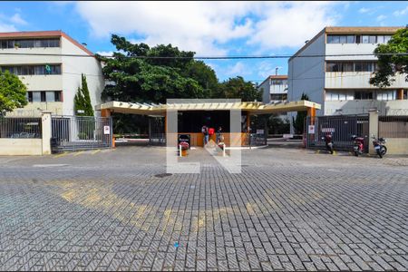 Fachada do Condomínio de apartamento para alugar com 2 quartos, 64m² em Parque Cecap, Guarulhos