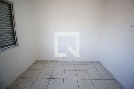 Quarto 1 de apartamento para alugar com 2 quartos, 68m² em Vila Pirajussara, São Paulo