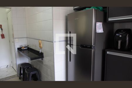 Apartamento à venda com 77m², 2 quartos e 1 vagaCozinha e Área de Serviço