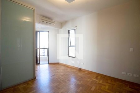 Suíte de apartamento para alugar com 4 quartos, 155m² em Pinheiros, São Paulo