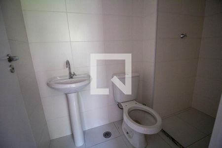 Banheiro de apartamento à venda com 1 quarto, 34m² em Água Branca, São Paulo