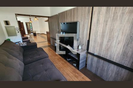 Sala de casa para alugar com 3 quartos, 350m² em Morro Nova Cintra, Santos