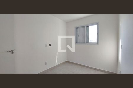 Quarto 1 de apartamento para alugar com 2 quartos, 50m² em Vila Scarpelli, Santo André