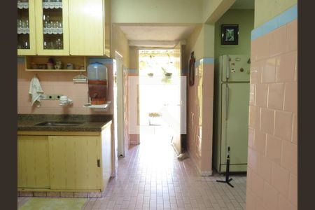 Casa à venda com 106m², 2 quartos e 4 vagasCozinha