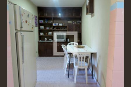 Casa à venda com 106m², 2 quartos e 4 vagasCozinha