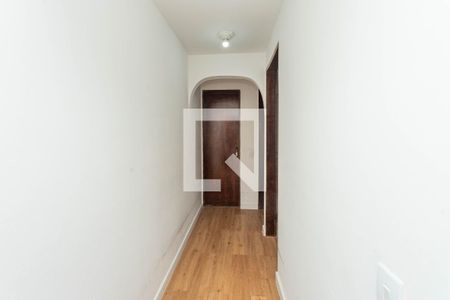 Corredor de apartamento à venda com 2 quartos, 60m² em Cidade Ademar, Diadema