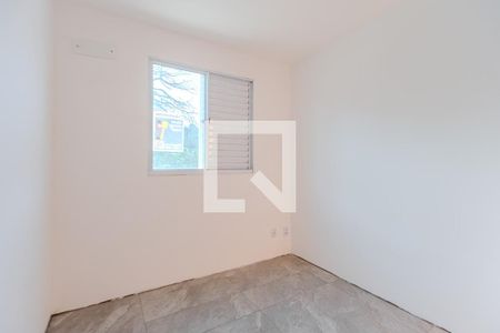 Quarto 1 de apartamento à venda com 2 quartos, 40m² em Vila Nova, Porto Alegre