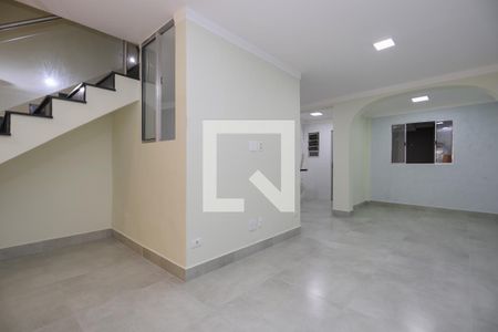 Sala de casa para alugar com 3 quartos, 150m² em Vila Bianca, São Paulo