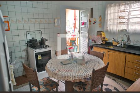 Casa para alugar com 500m², 3 quartos e 1 vagaCozinha 1