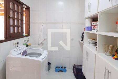 Casa à venda com 195m², 3 quartos e 3 vagasÁrea de Serviço