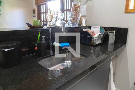 Casa à venda com 195m², 3 quartos e 3 vagasSuíte 3 - Cozinha