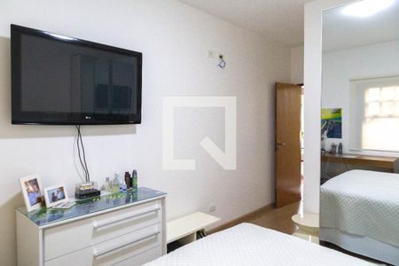 Casa à venda com 195m², 3 quartos e 3 vagasSuíte 2