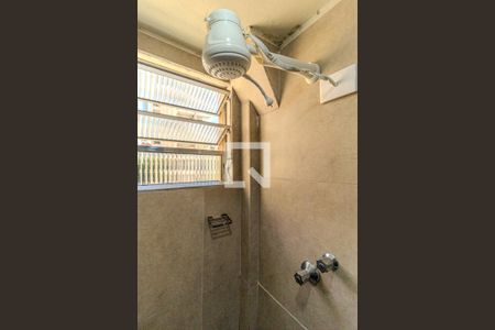 Banheiro de kitnet/studio para alugar com 1 quarto, 29m² em Santa Cecilia, São Paulo