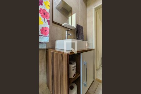 Banheiro de kitnet/studio para alugar com 1 quarto, 29m² em Santa Cecilia, São Paulo