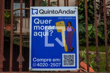 Casa à venda com 224m², 3 quartos e 4 vagasPlaquinha