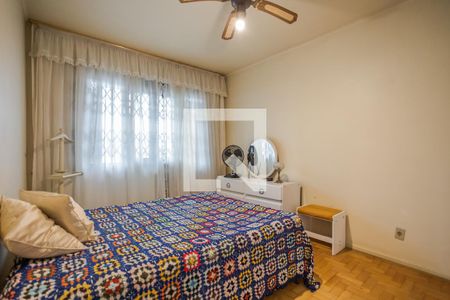 Quarto 1 de casa à venda com 3 quartos, 224m² em Vila Jardim, Porto Alegre