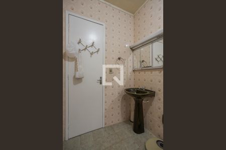 Casa à venda com 224m², 3 quartos e 4 vagasBanheiro