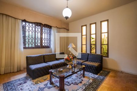 Sala de casa à venda com 3 quartos, 224m² em Vila Jardim, Porto Alegre