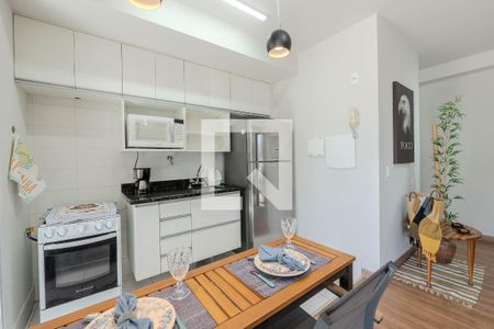 Sala/Cozinha de apartamento para alugar com 1 quarto, 49m² em Centro, São Paulo