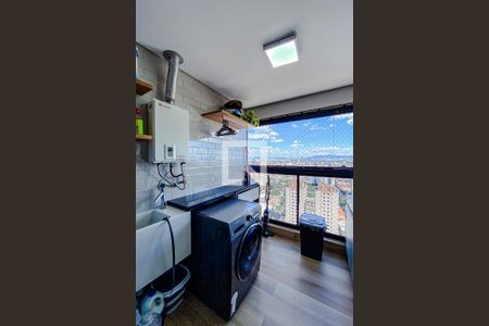 Apartamento à venda com 70m², 1 quarto e 1 vagaÁrea de Serviço