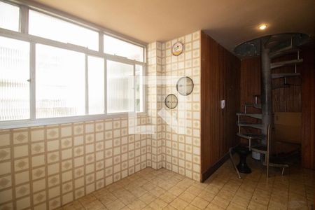 Apartamento à venda com 350m², 5 quartos e 3 vagas Apartamento à venda com 350m², 5 quartos e 3 vagasCozinha 1