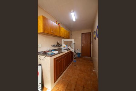 Apartamento à venda com 350m², 5 quartos e 3 vagas Apartamento à venda com 350m², 5 quartos e 3 vagasCozinha 2