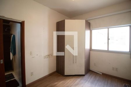 Apartamento à venda com 350m², 5 quartos e 3 vagas Apartamento à venda com 350m², 5 quartos e 3 vagasSuíte 2