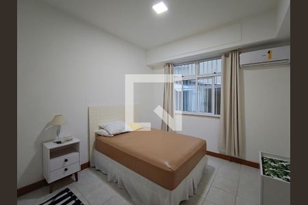 Quarto 1 de apartamento para alugar com 2 quartos, 58m² em Copacabana, Rio de Janeiro