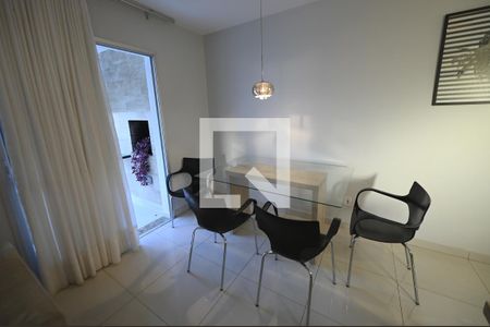 Sala de apartamento para alugar com 2 quartos, 68m² em Setor Negrão de Lima, Goiânia