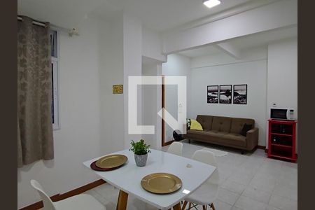 Sala/Sala de jantar de apartamento para alugar com 1 quarto, 45m² em Copacabana, Rio de Janeiro