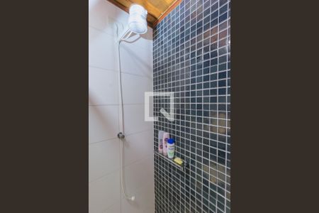Casa de condomínio para alugar com 325m², 4 quartos e 4 vagasBanheiro Área gourmet